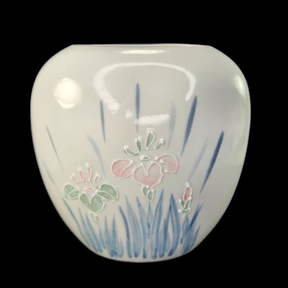 Himark Giftware Flower Vase Japan Handpainted Porcelain Floral Oval‎ Vtg READ